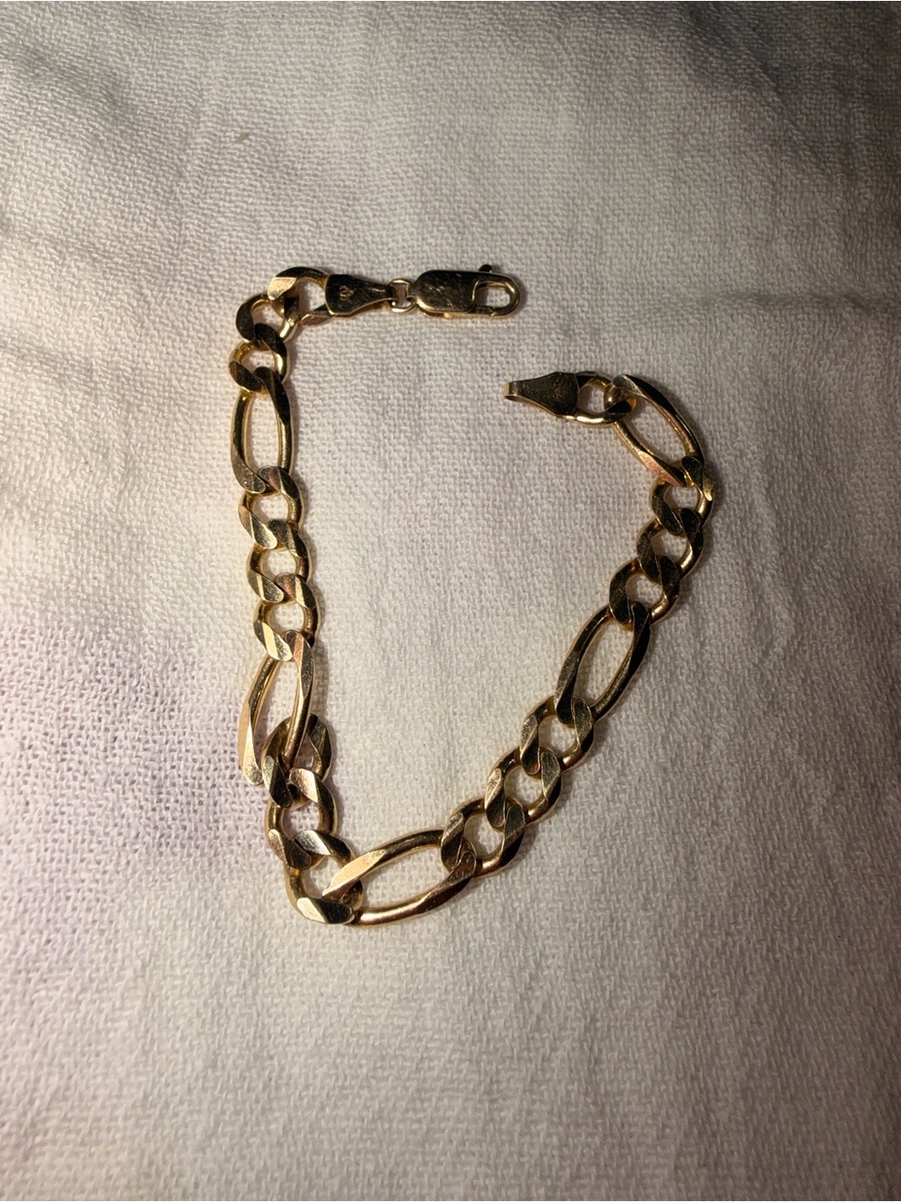 Solid 14k Gold Figaro Link Bracelet - Picture 6 of 8